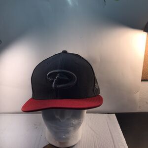 Vintage AZ DIAMONDBACKS Hat Cap Men’s 8 New Era 59Fifty Gray/Red